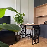 Apartament Grafitowy